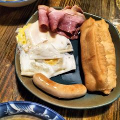 卧龙堡客栈·中餐厅 User Photo