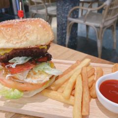 Star Burger User Photo