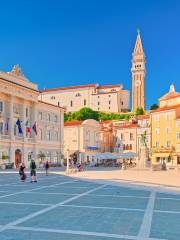 Tartini Central Square Piran