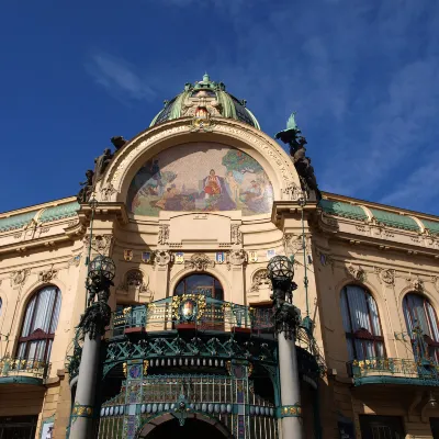 Отели с услугой бассейном в г. Прага