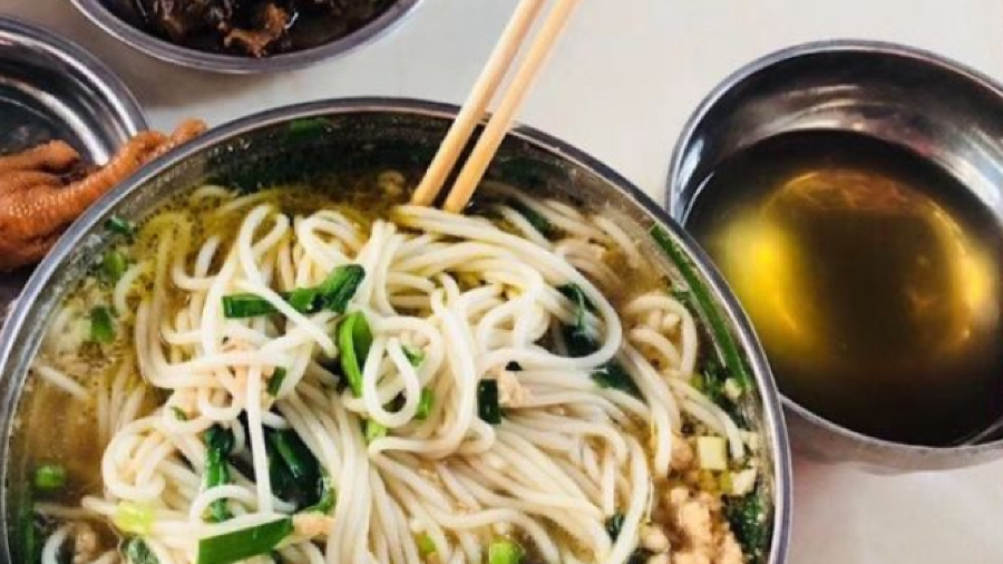 普洱老仓醋小锅米线