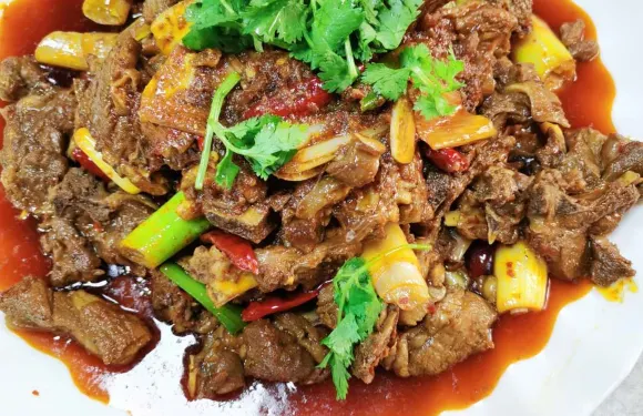 馬哈哈特色黃燜羊肉