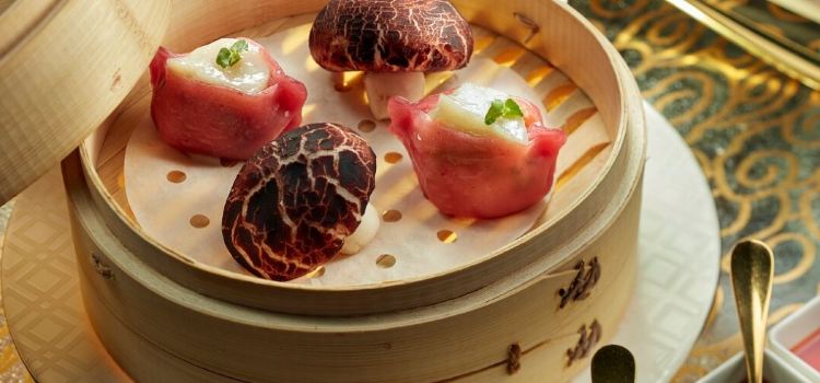 Liang at Mandarin Oriental, Doha