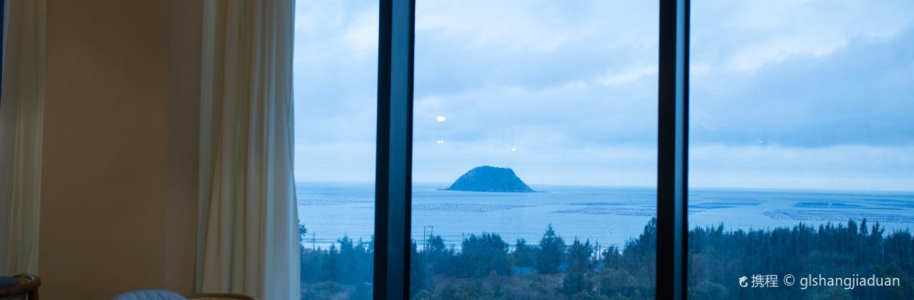 森邃酒店(火山岛店)·森邃海景咖啡厅