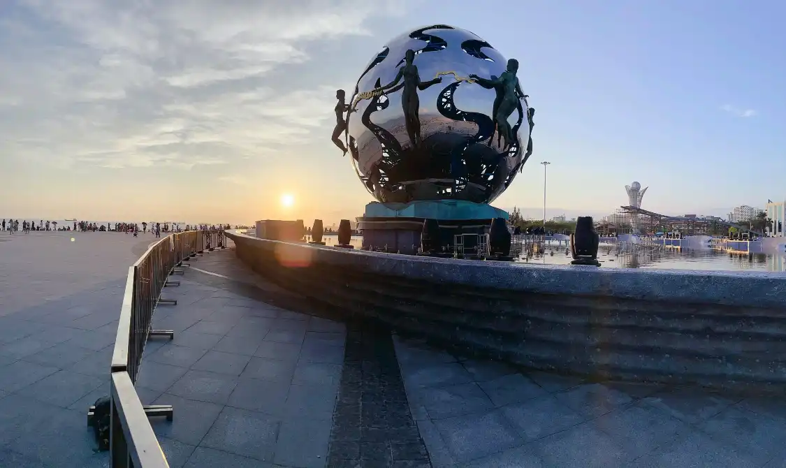 Hotels near Beihai Musical Fountain