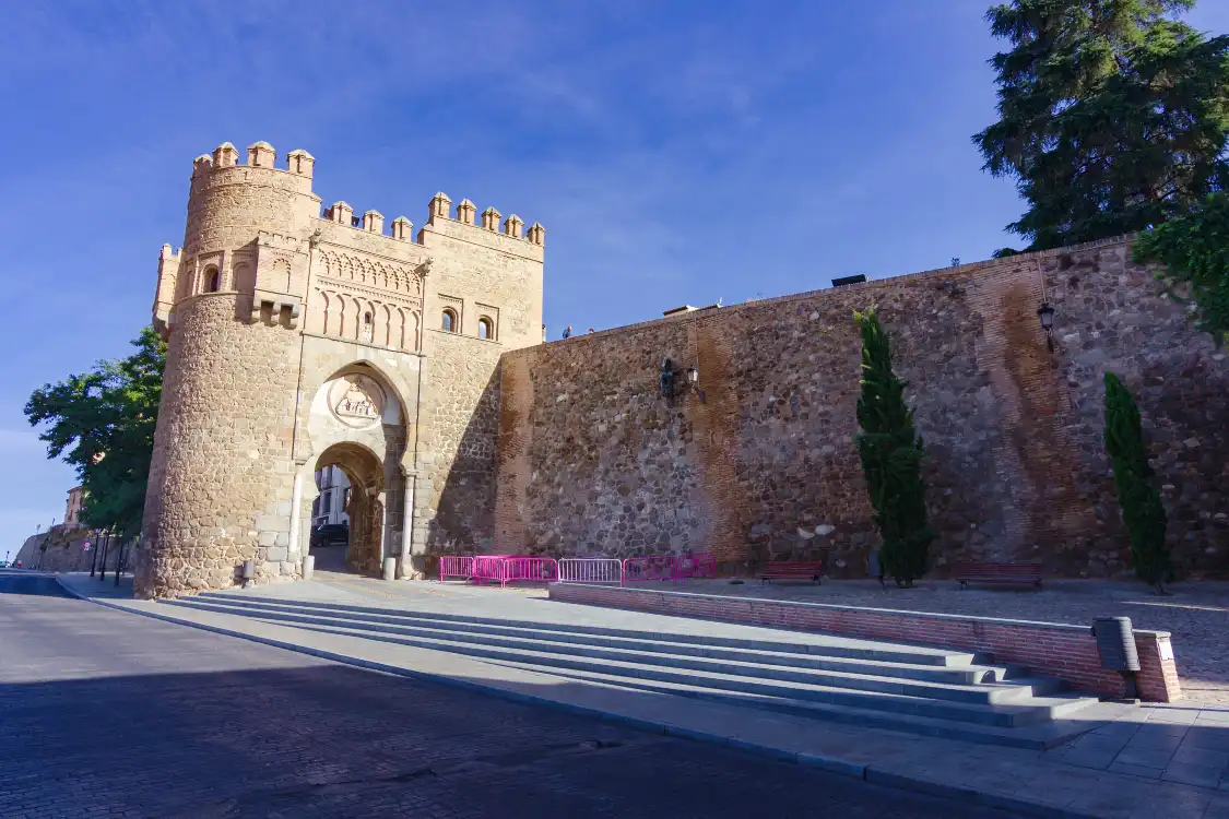 Hotels near بويرتا ديل سول