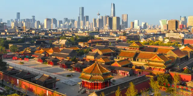 ★ひょ 中国語 / 中国と日本 観光業・都市環境・建設計画・宿泊施設経営 MAD Architectsがデザインした 浙江省安吉県の文化施設「Anji