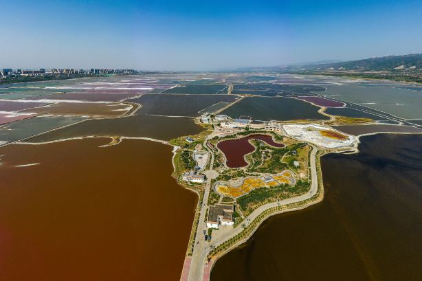 China Dead Sea, Yuncheng Salt Lake – Colorful Salt Lake Scenic Area