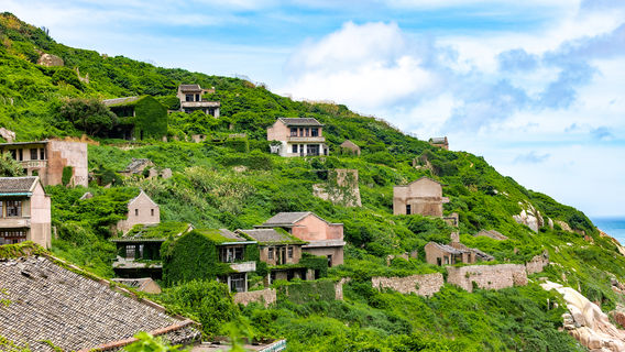 Shengshan Uninhabited Village Scenic Spot