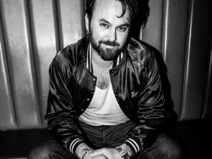 West Des Moines | Shakey Graves & Dope Lemon Concert