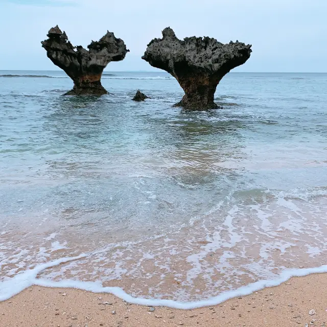 古宇利島 ティーヌ浜 ハートロック