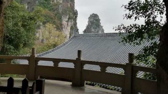 贵港市南山寺，坐落在南山公园，风景优美，自然，纯天然风景，令