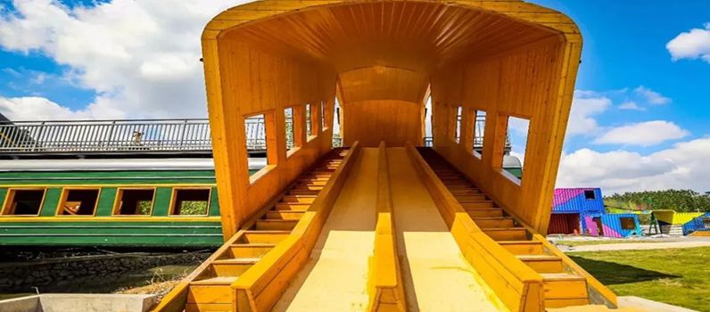 China Railway Train Lais Theme Park