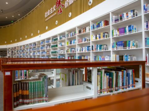 Hotels near Terminal M of Vancouver International Airport