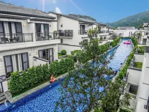 Danxiafengyuan Hot Spring Resort