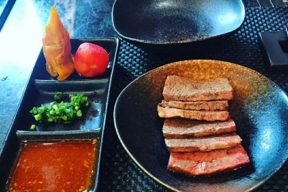 Japanese Dining Kura