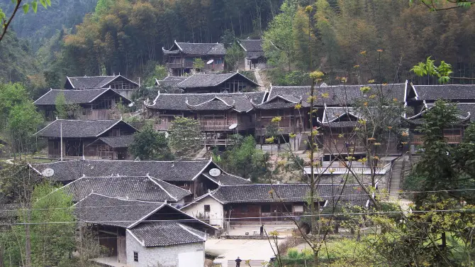 古吊腳樓群