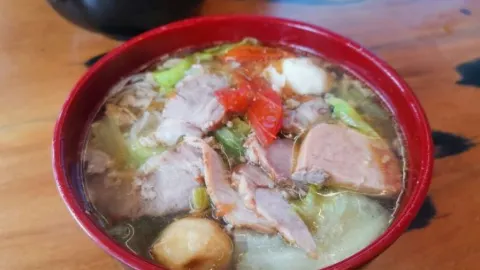 近海楼台蟹仔粉 in Beihai