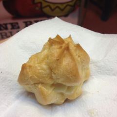 Taste Better Original One Bite Durian puff User Photo