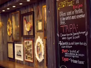 Bota Tapas & Paella Bar
