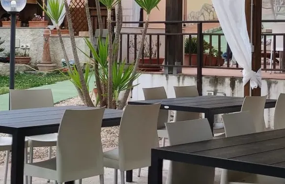 Villa Cuccagna:Osteria di Campagna