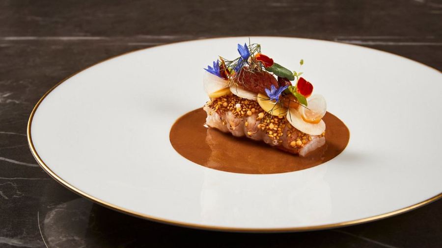 Lorenz Adlon Esszimmer