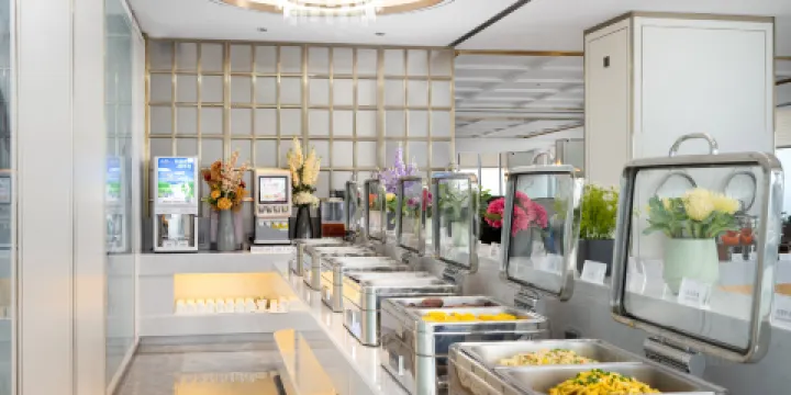 江門外海大橋希岸Deluxe酒店·雲端江畔餐廳