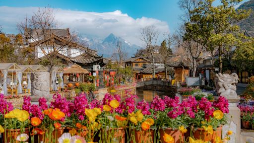麗江古城放河燈民俗體驗所有旅客 麗江古城放河燈民俗體驗所有旅客