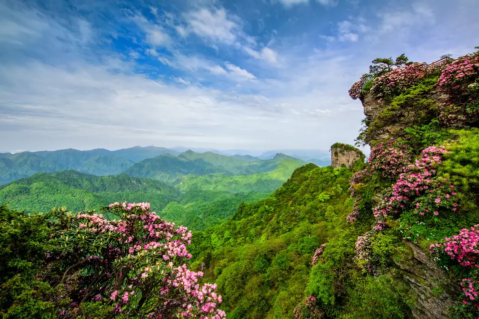 1_Guangwu Mountain Tourist Area