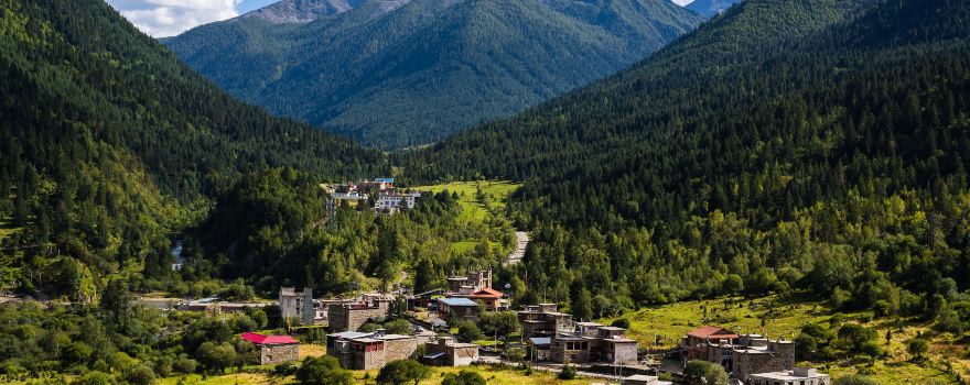 Dangling Village