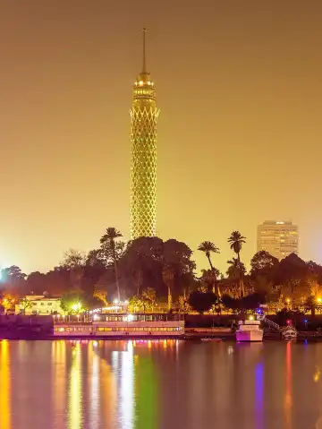 鄰近開羅塔的酒店