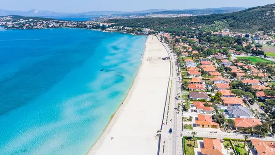 Ilıca Beach