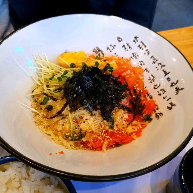입맛 딱 사로잡는 초밥맛집 '스시긴'
