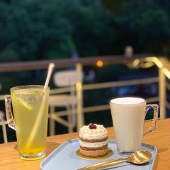 A.MONO Patisserie User Photo