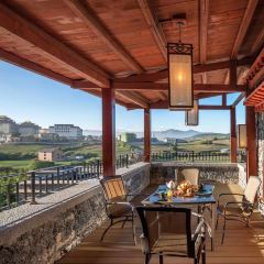 拉萨松赞林卡酒店·餐厅 User Photo