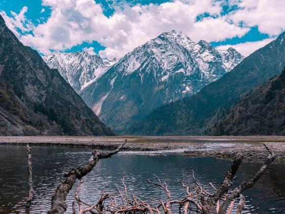 Bawanghai Lake