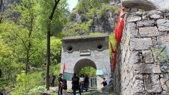 白陉古道指的是从山西晋城市陵川县马圪当乡双底村到河南辉县薄壁