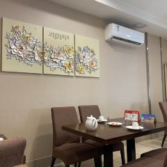 Zhiyin Jiulou User Photo
