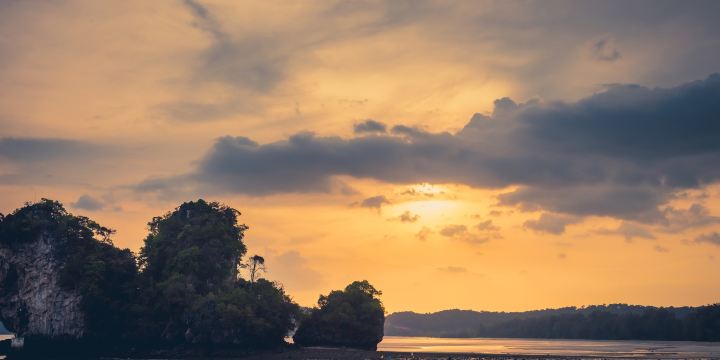 Khai Nui Island