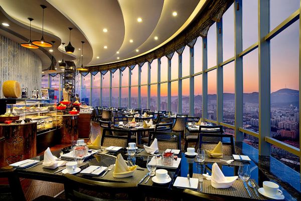 enlux Jinan Silver Plaza Hotel· Silver Top Revolving Restaurant