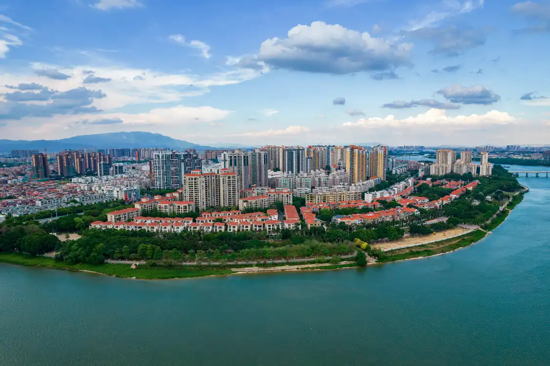 스룽 진샤 공원 주변 호텔