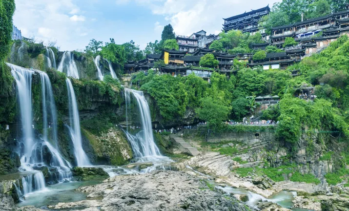 Flug Taipeh Huaihua