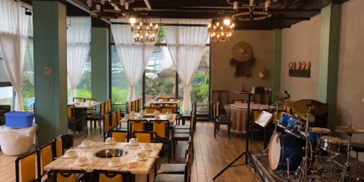 雲中閣民宿餐廳（鄰水店）