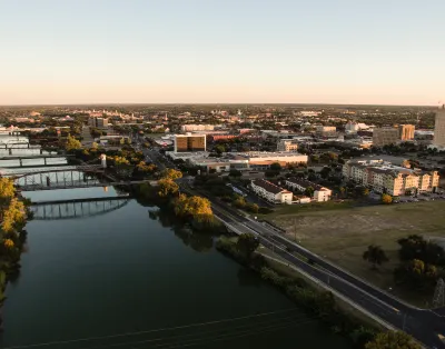 Hoteles en Waco