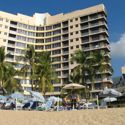 Hotels in der Nähe von Letras IXTAPA