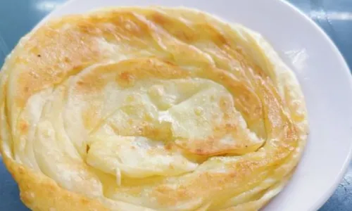 中街吊炉饼鸡蛋糕小吃部