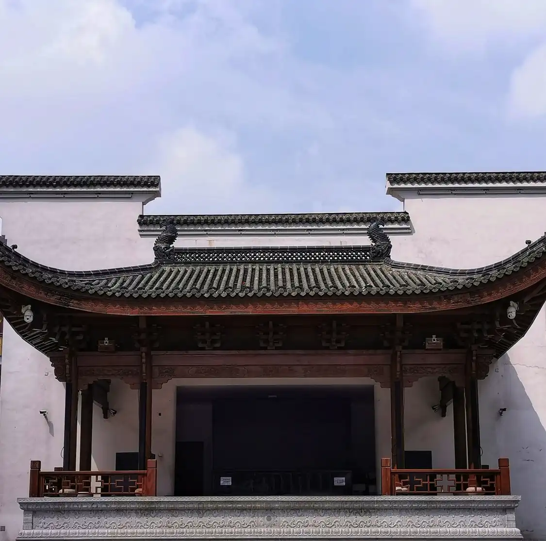 Hotels near Dongyufang Historical and Cultural District