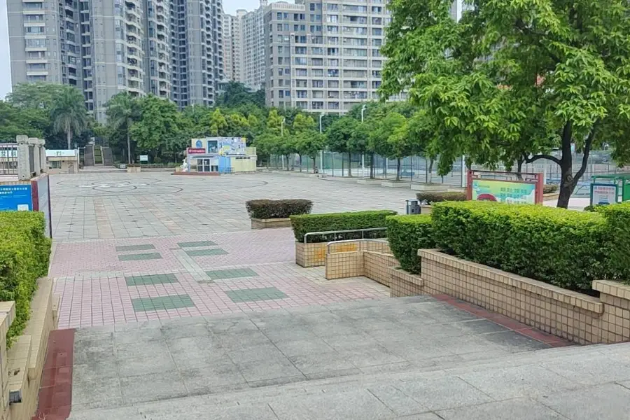 Chao Nan·weigang Bandao Square