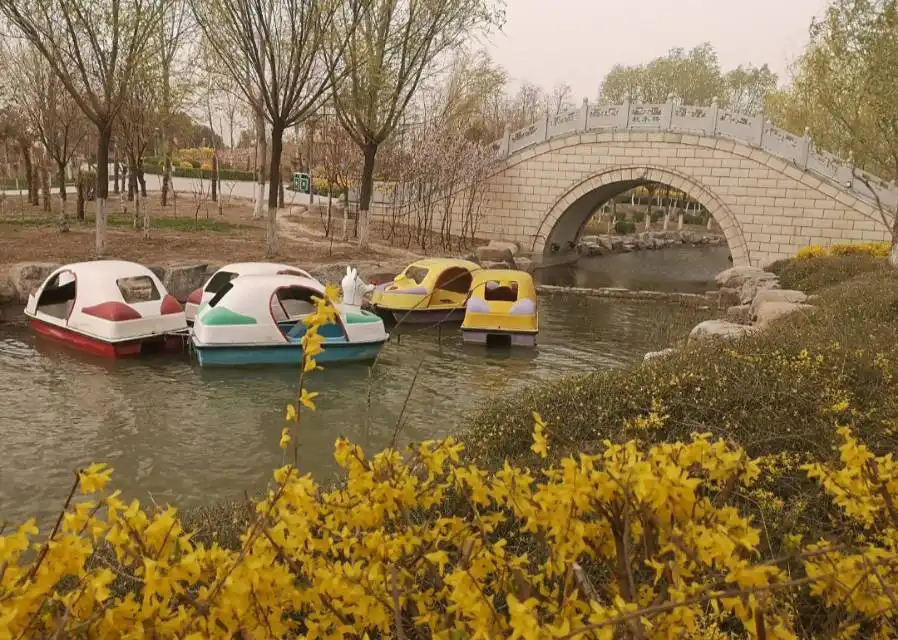 Hotels near Tianyi Park