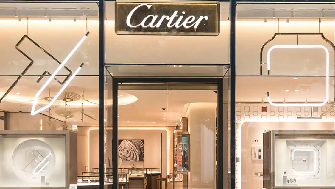 Hotels near Cartier (LEE GARDEN THREE)